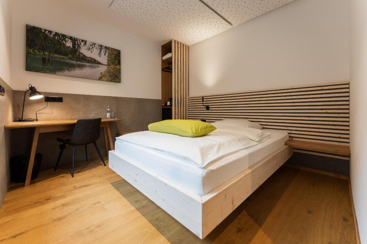 Aparthotel Nah Dran Dingolfing Buitenkant foto